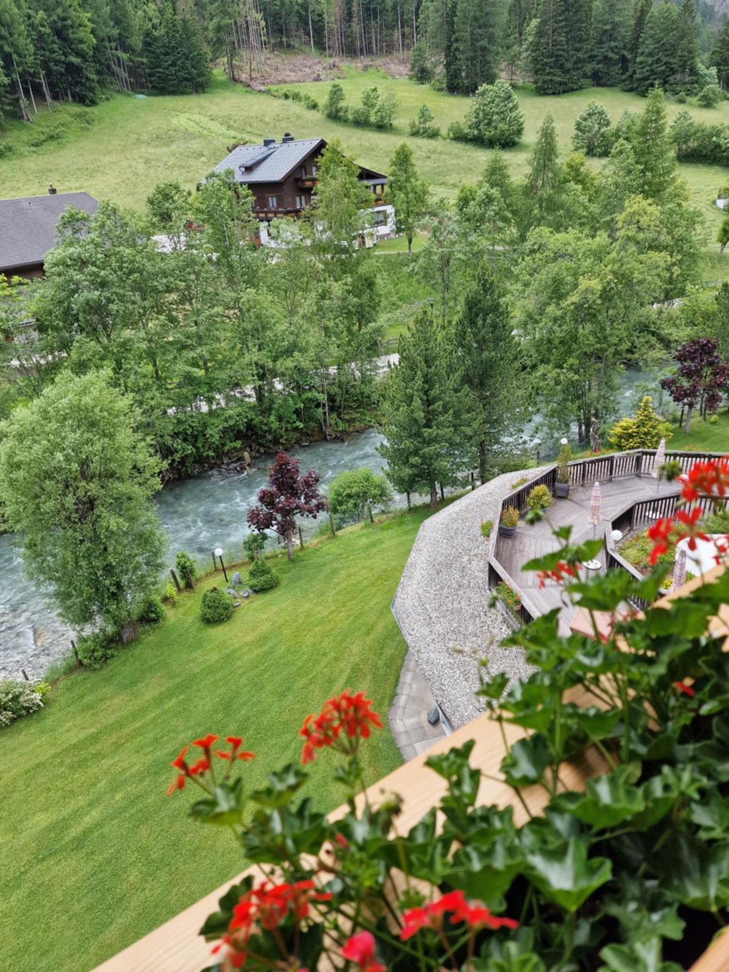 Hotel Kaerntnerhof Heiligenblut Ngoại thất bức ảnh